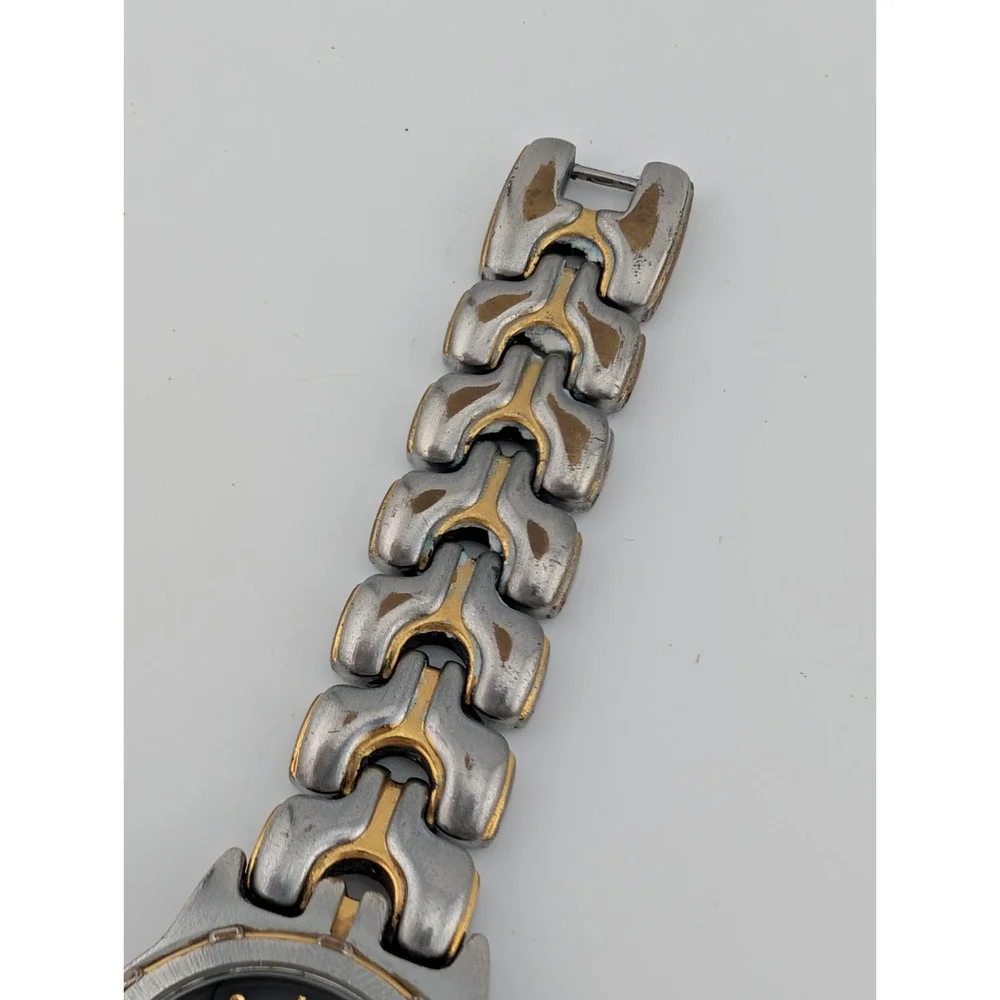 Relic Wet Watch Women‎ 26mm Case 5.75